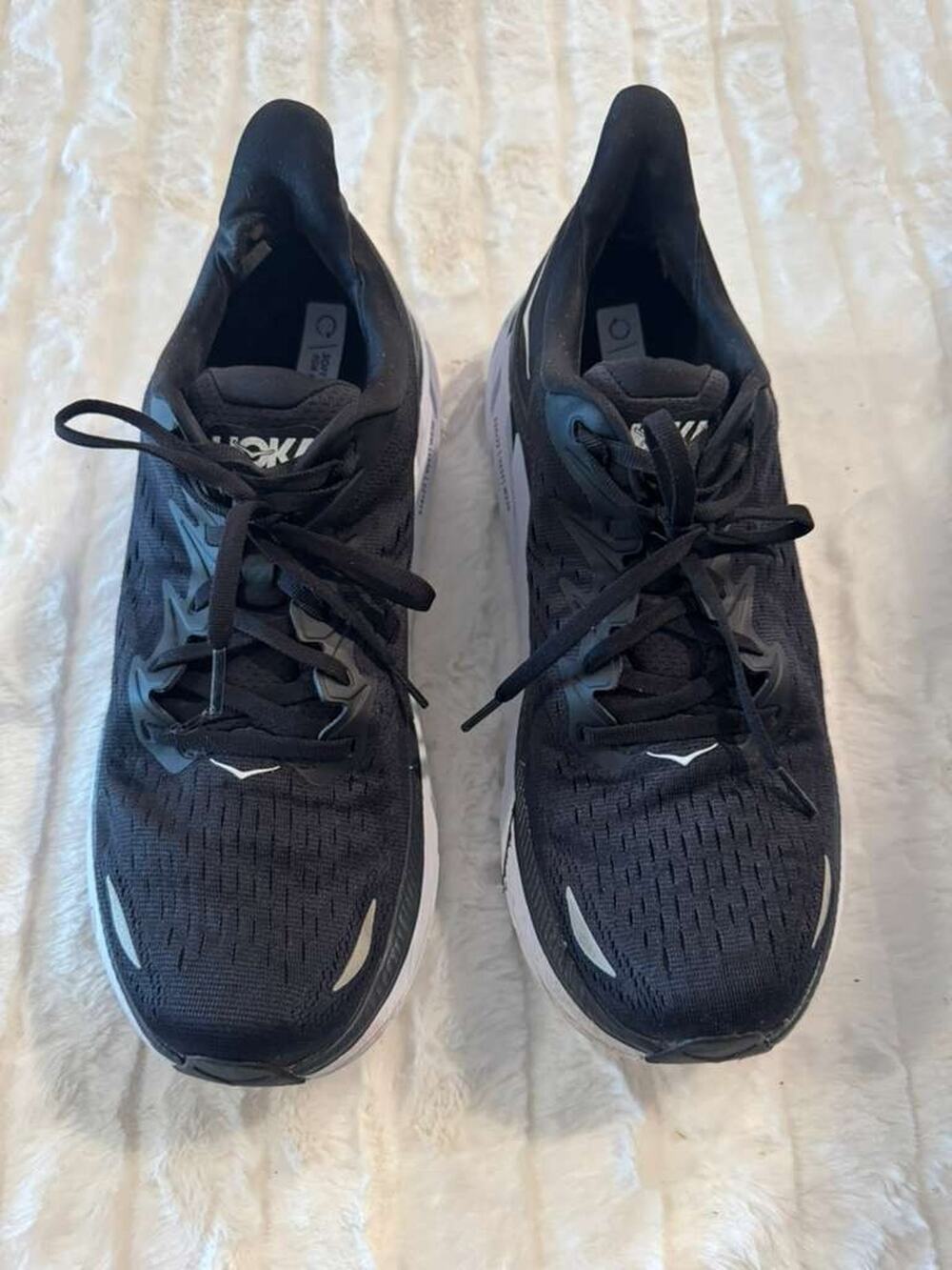 HOKA Clifton 8 Wide Men's Running Shoes Black White Size 11 1121374 BWT